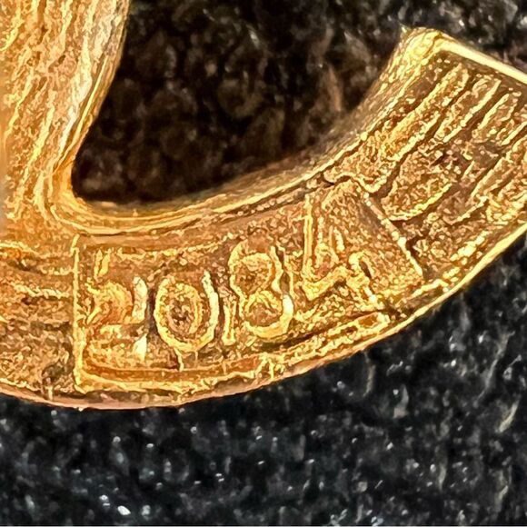 CHANEL Gold Stud Earrings with Crystal Floral Design - Picture 6 of 9